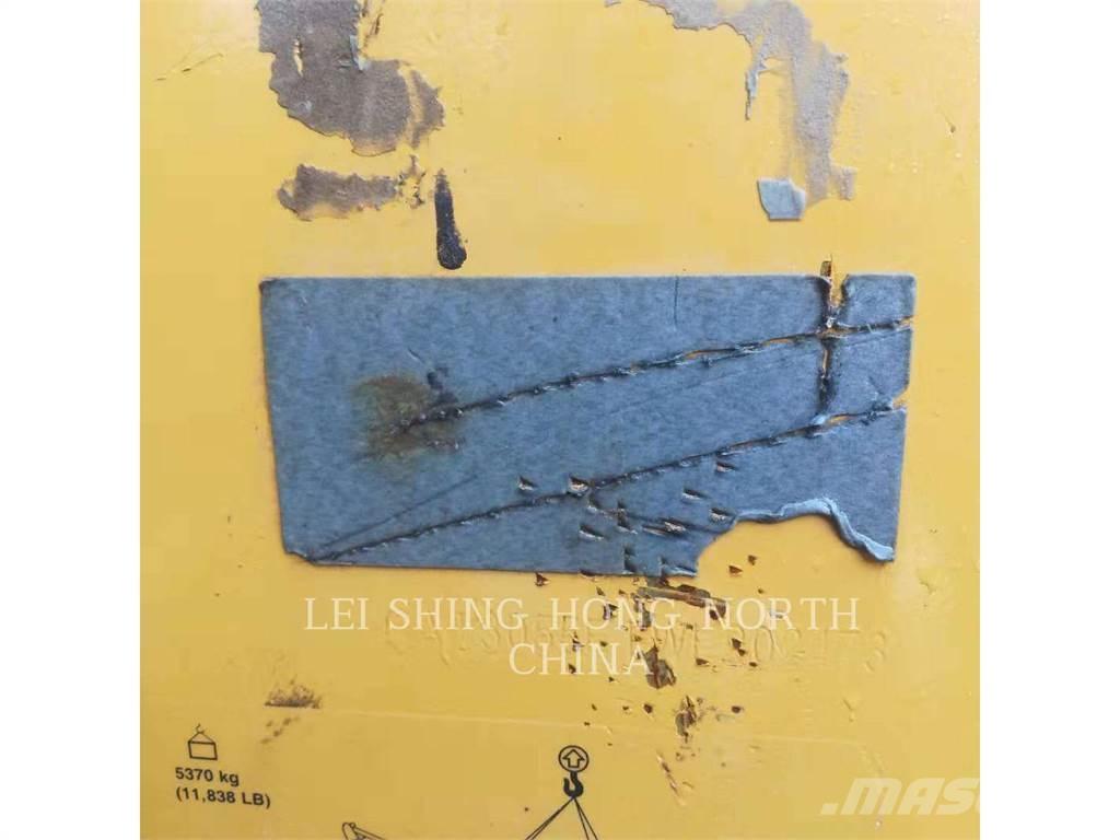 CAT 305.5E2 Pásová rýpadla