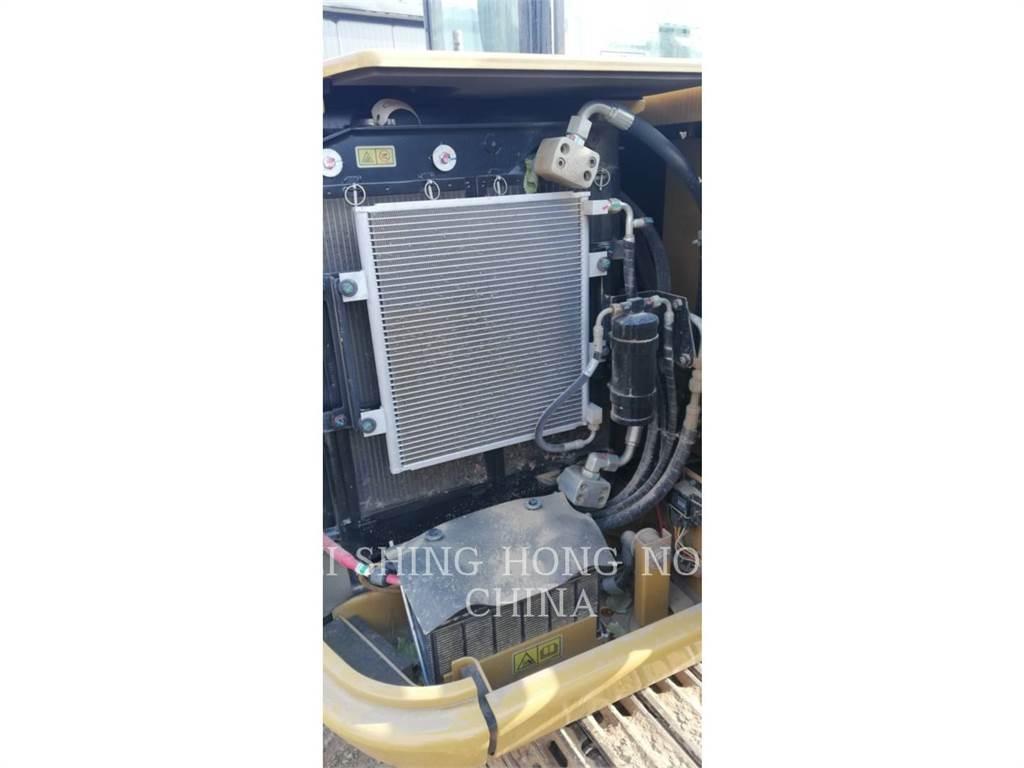 CAT 305.5E2 Pásová rýpadla