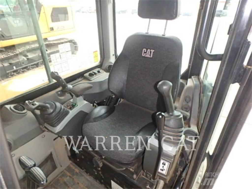 CAT 305.5E2 HT Pásová rýpadla