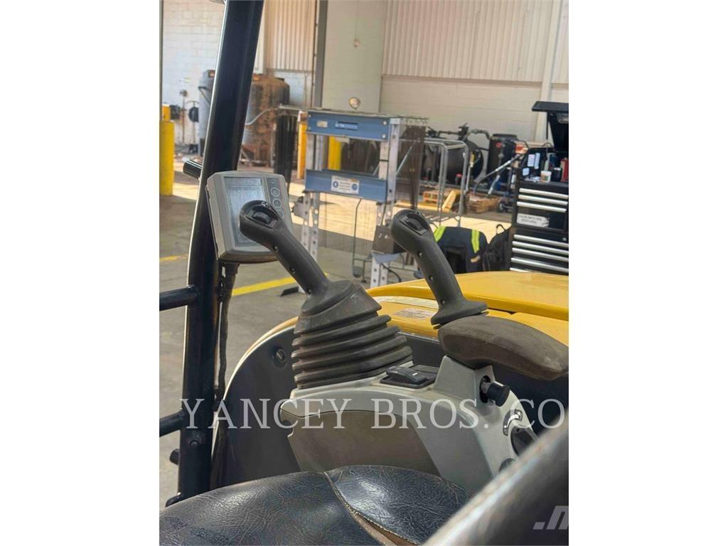 CAT 305.5E2CR Pásová rýpadla