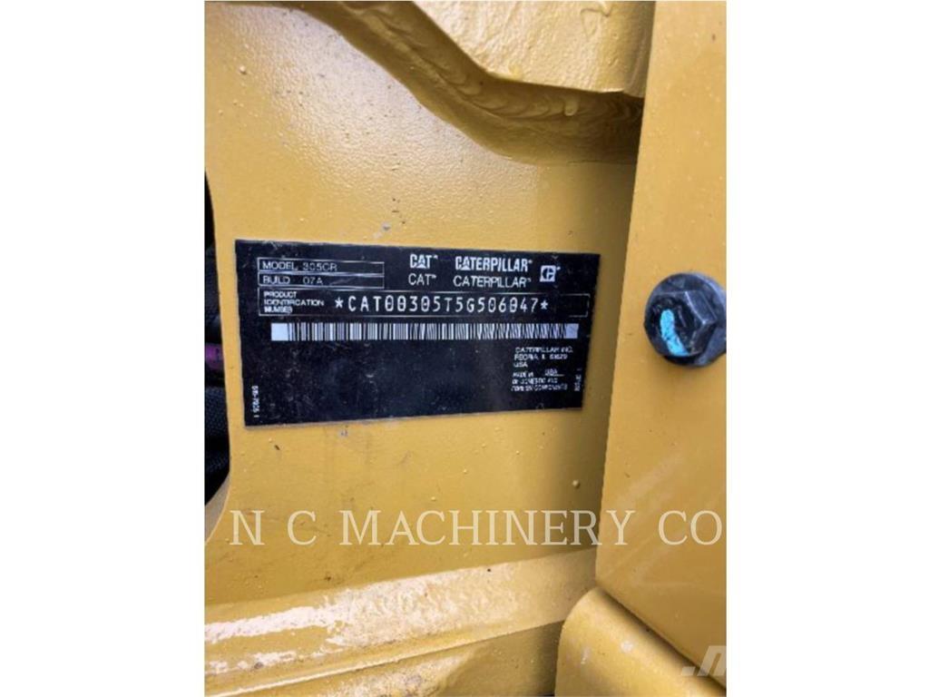 CAT 305 CRCB Pásová rýpadla