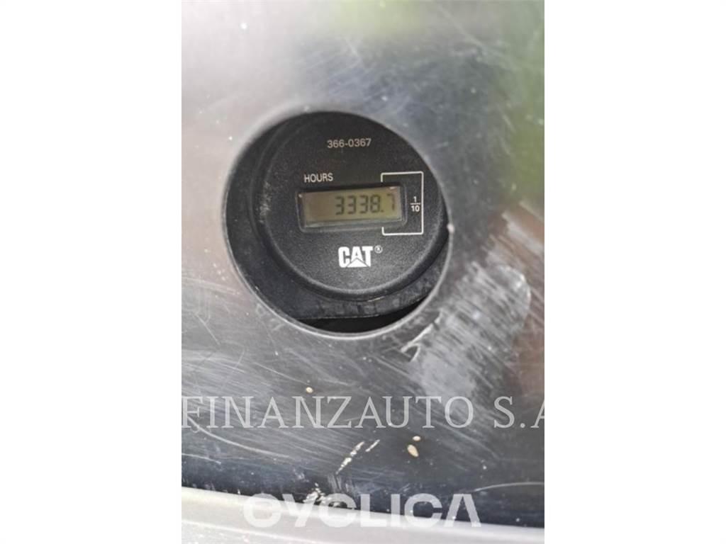 CAT 305E Pásová rýpadla