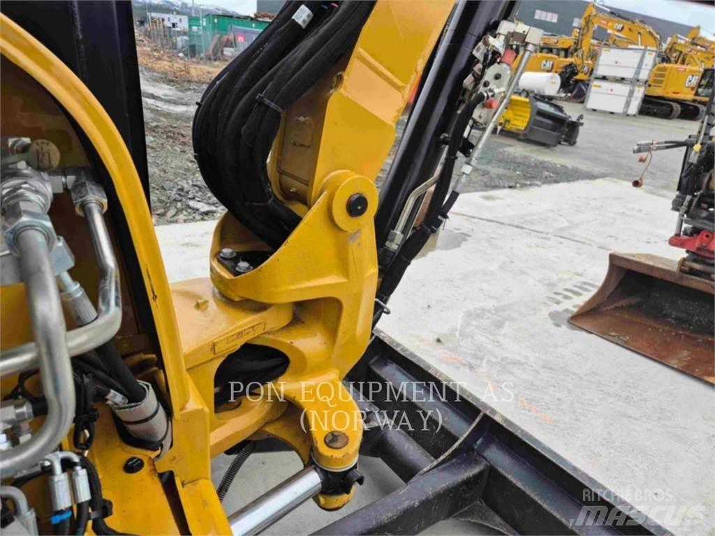 CAT 305E2CR Pásová rýpadla