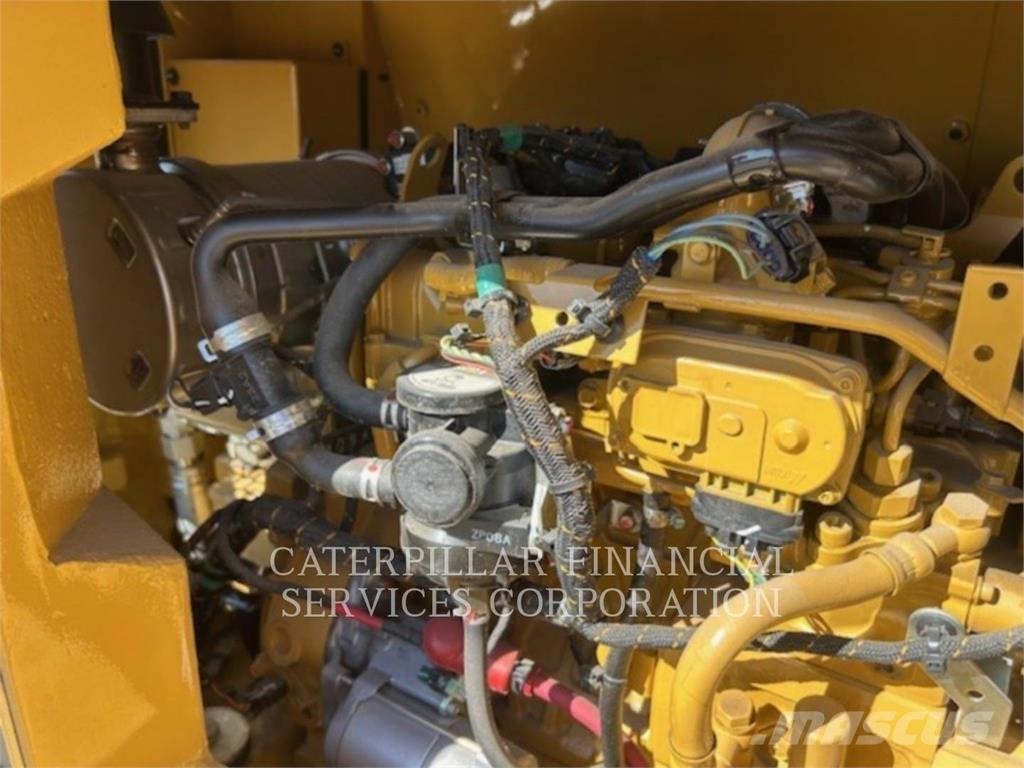 CAT 306 Pásová rýpadla