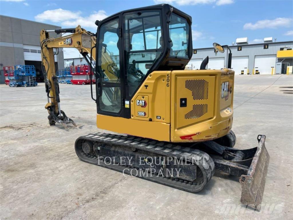 CAT 306-07CRLC Pásová rýpadla