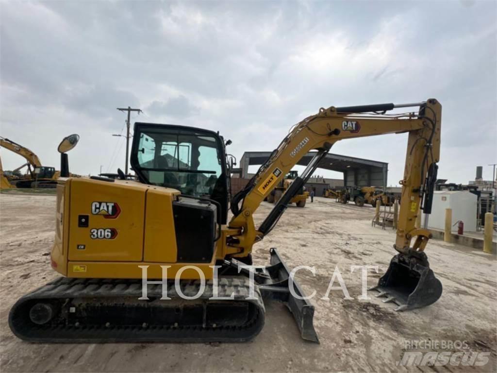 CAT 306 CR Pásové dozery