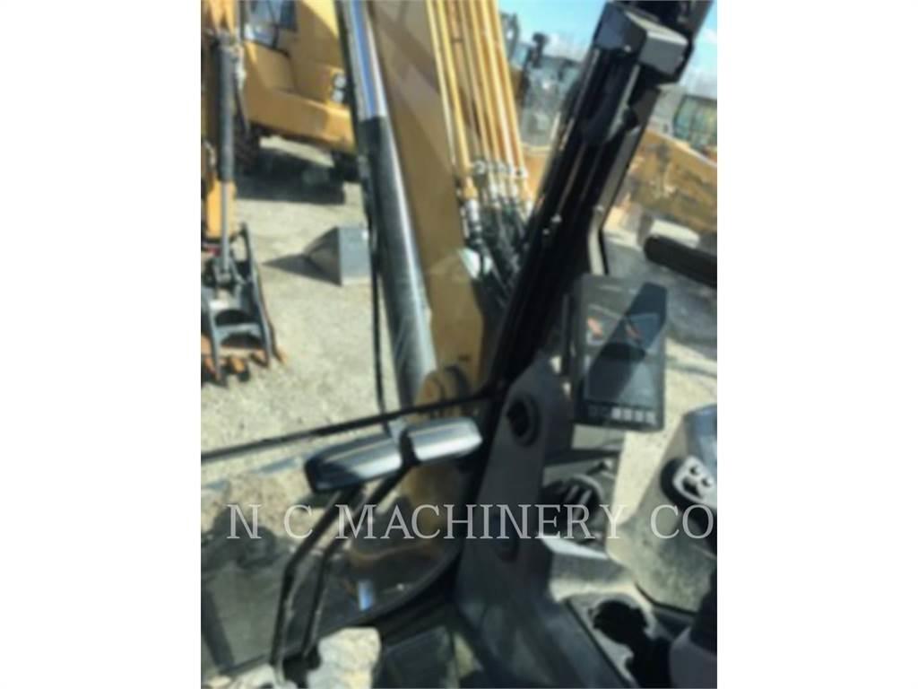 CAT 306 CRCB Pásová rýpadla