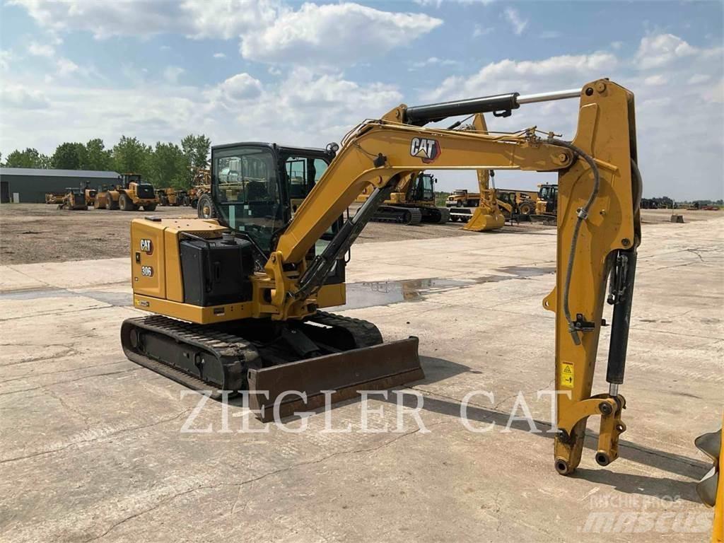 CAT 30607CR Pásová rýpadla