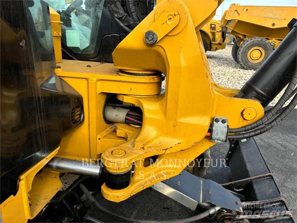 CAT 308 Pásová rýpadla