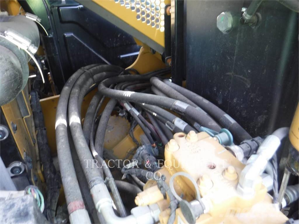 CAT 308 CRCB Pásová rýpadla