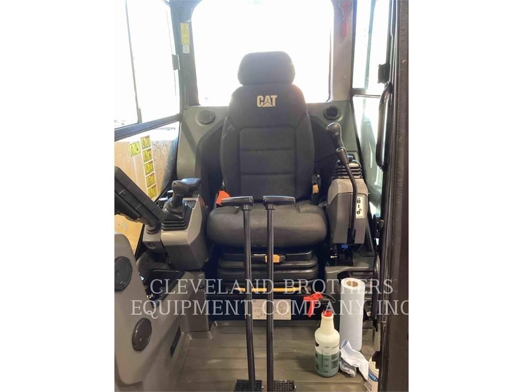 CAT 30807CR Pásová rýpadla