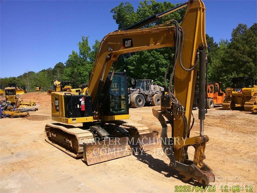 CAT 310 Mini rýpadla < 7t