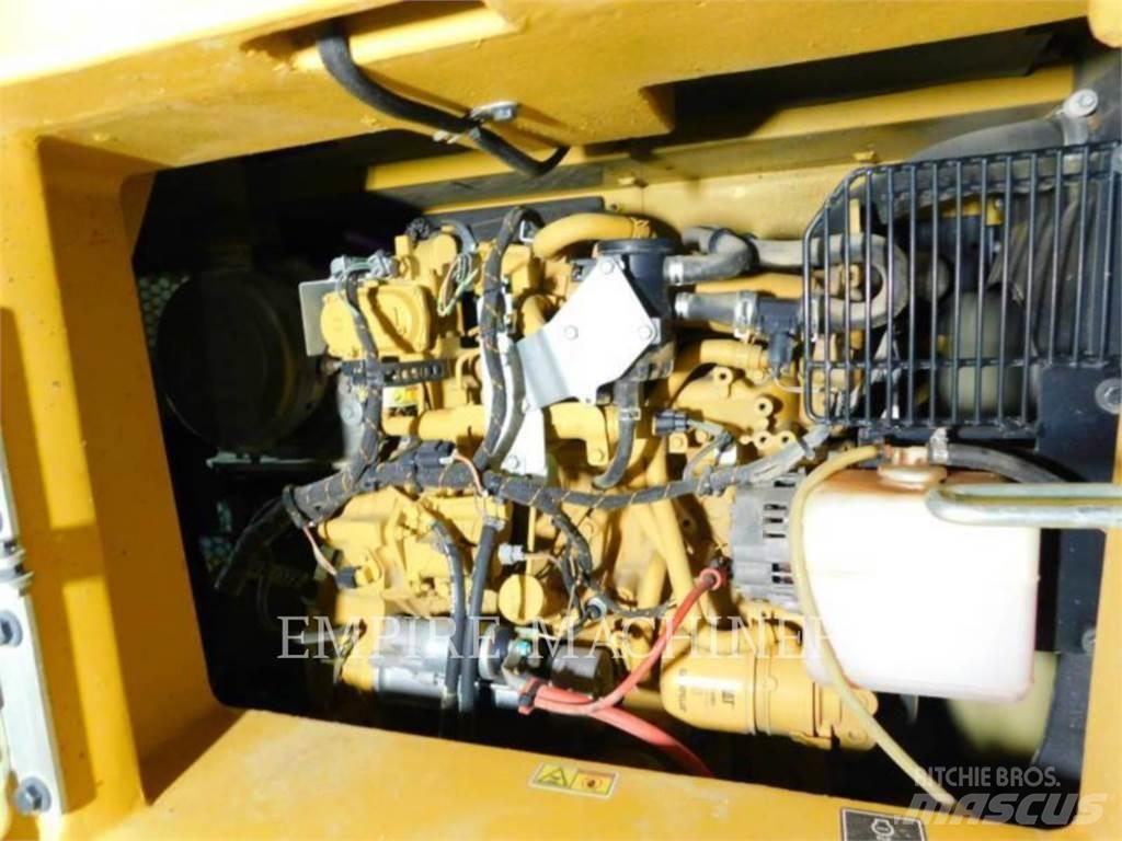 CAT 310-07 Pásová rýpadla