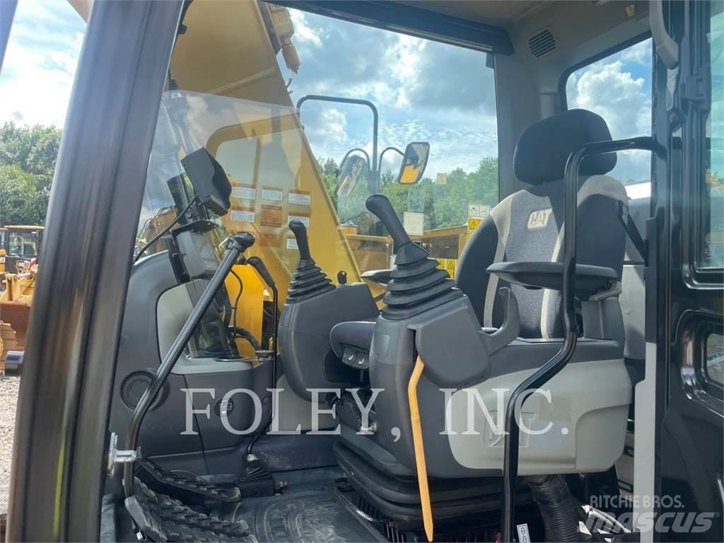 CAT 311FLRR Pásová rýpadla