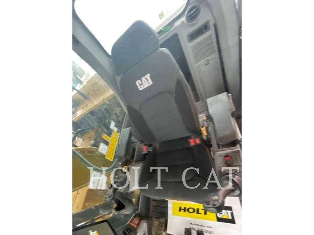 CAT 313 TC Pásová rýpadla
