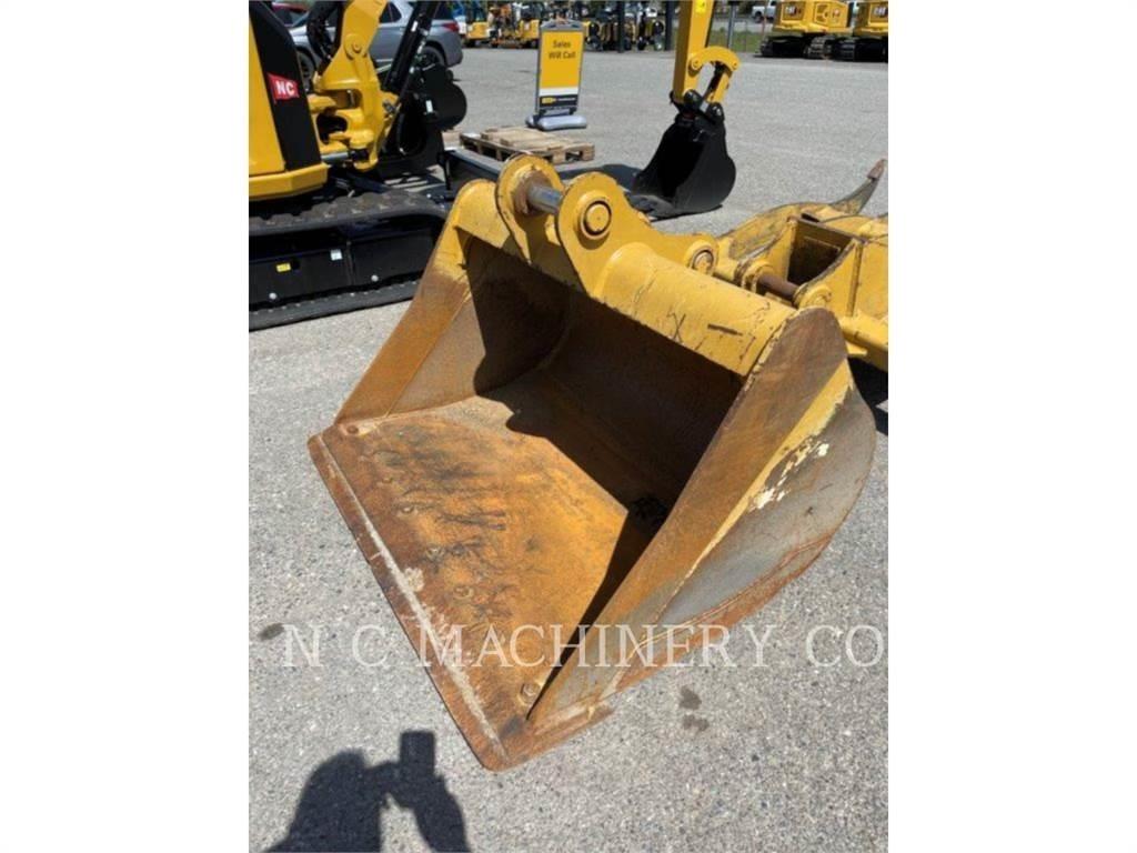 CAT 313BKT60CO Pásová rýpadla