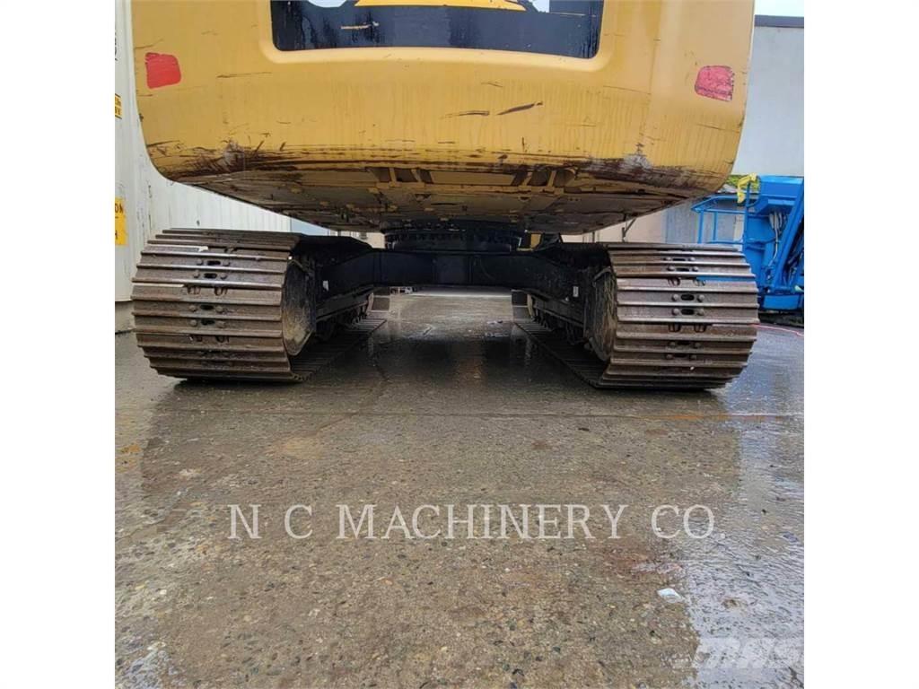 CAT 313F L Pásová rýpadla