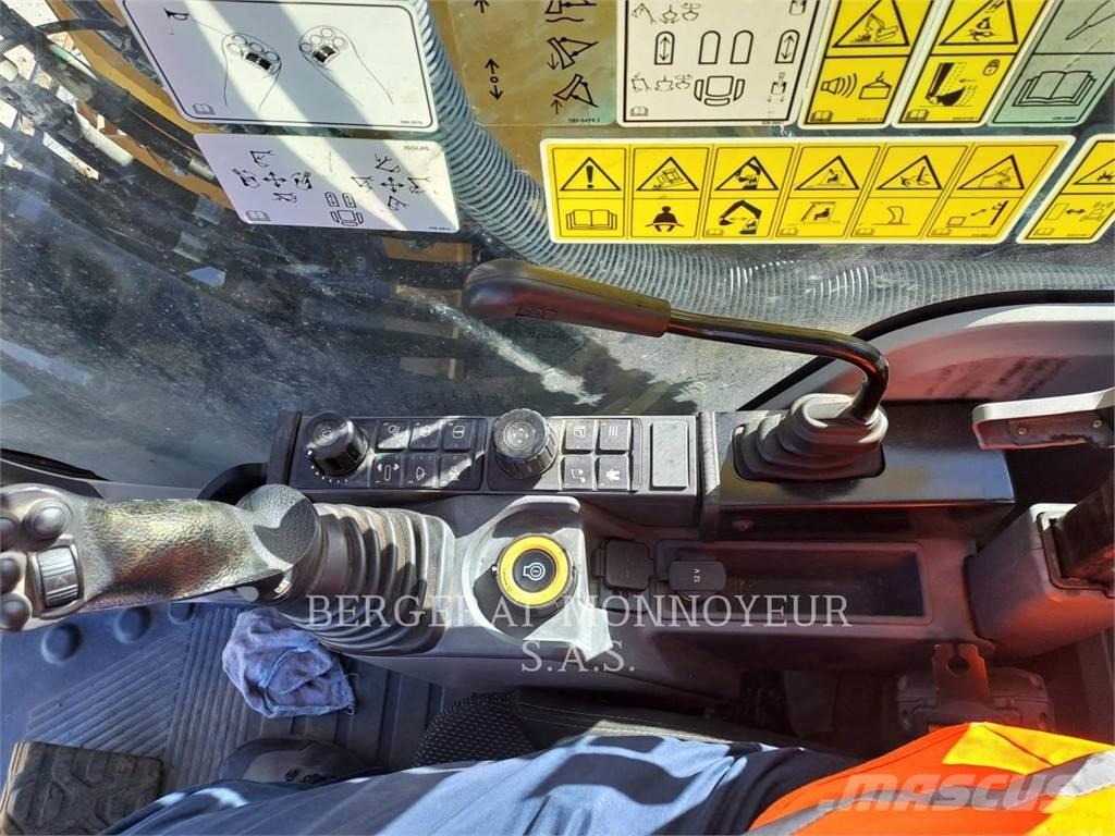 CAT 315 Pásová rýpadla