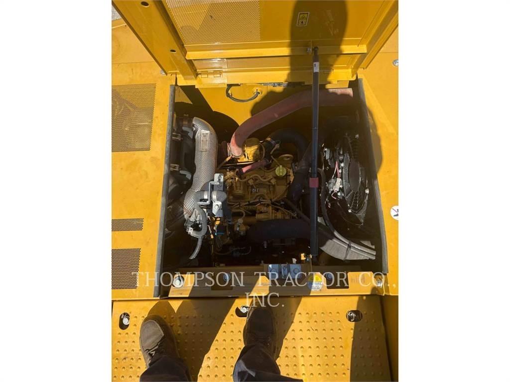 CAT 317 GC Pásová rýpadla