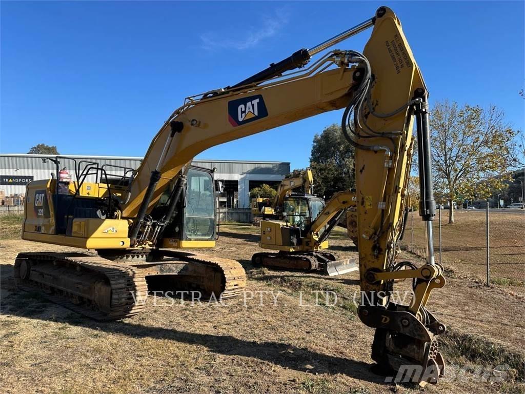 CAT 320 Pásová rýpadla