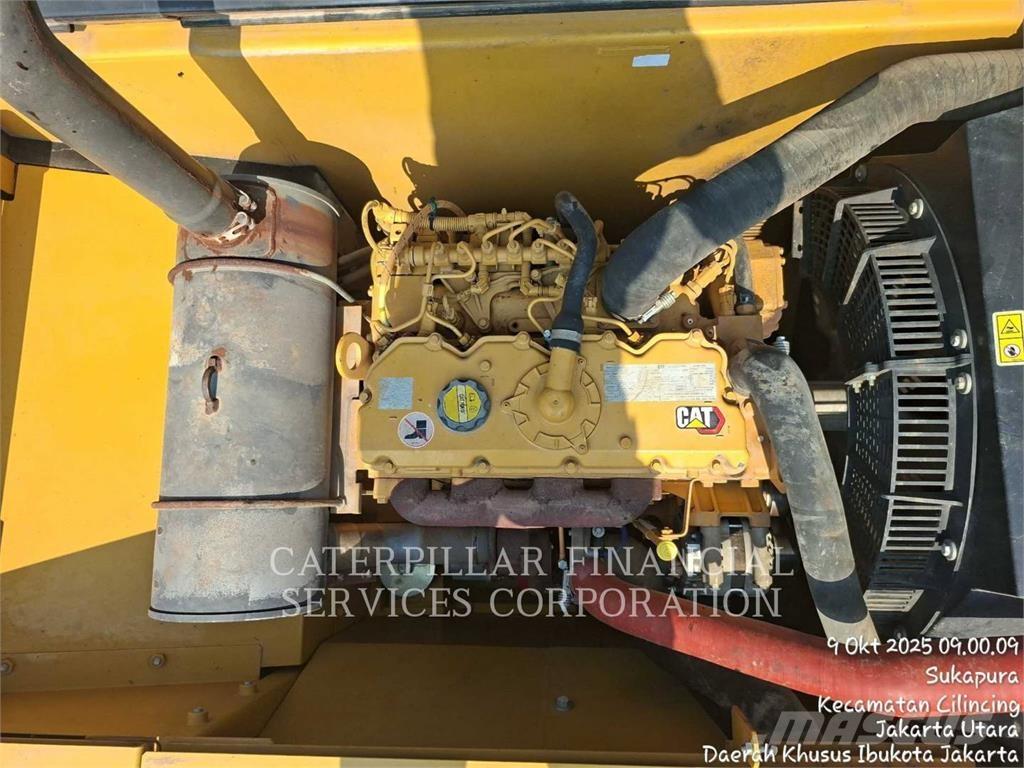 CAT 320-05GX Pásová rýpadla