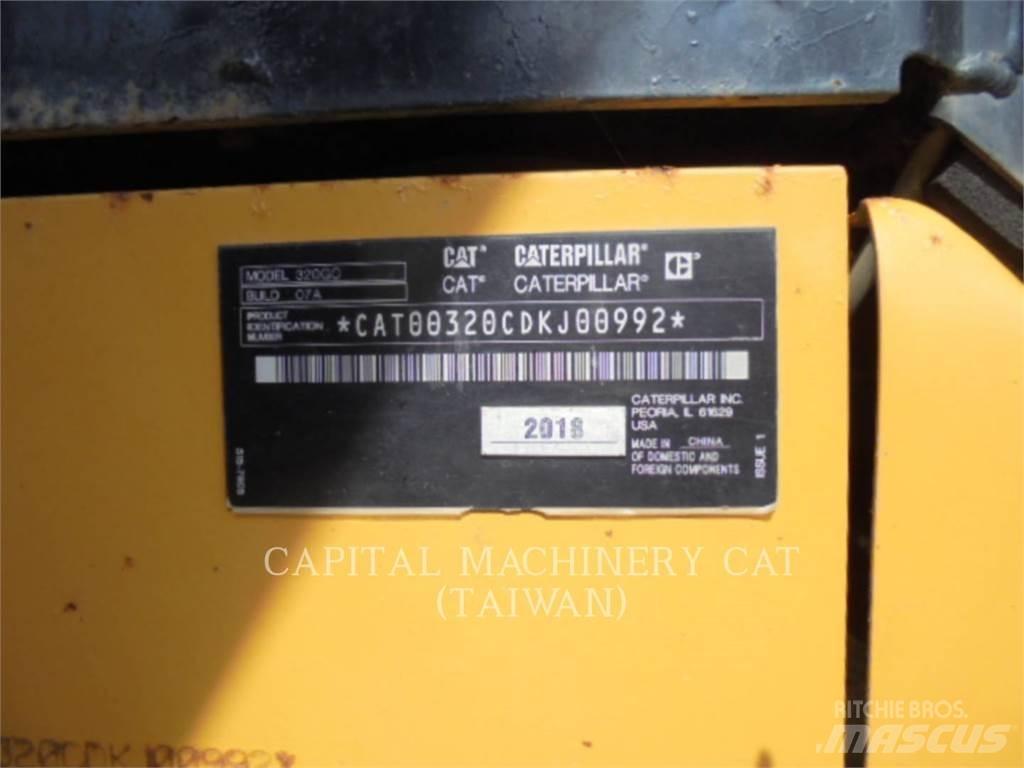CAT 320-07GC Pásová rýpadla
