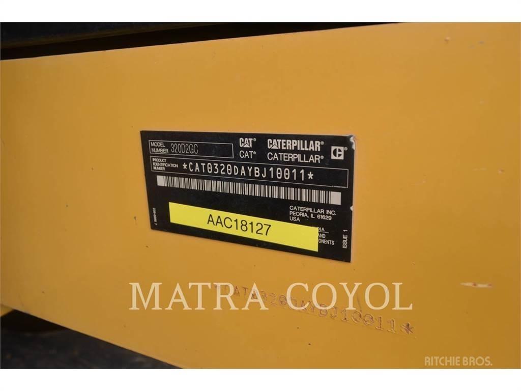 CAT 320 D 2 GC Pásová rýpadla
