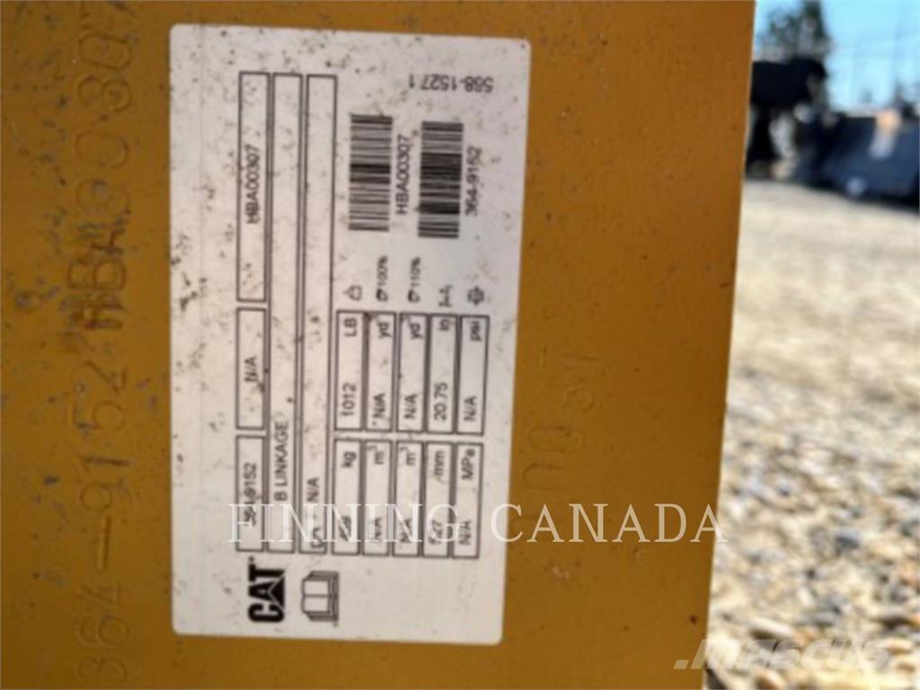 CAT 320-RP-43 Půdní rozrušovače