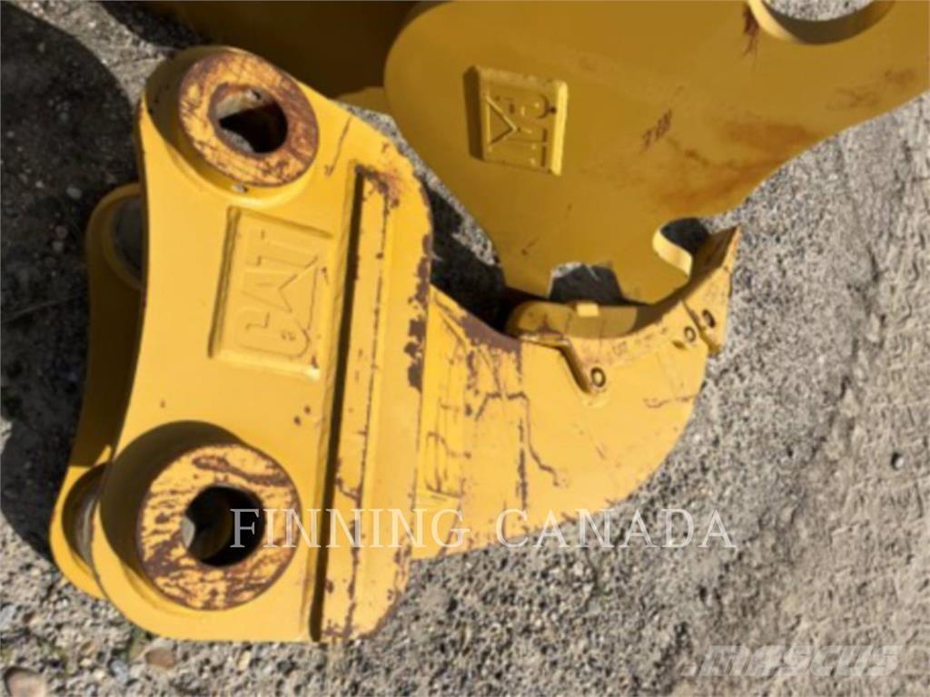 CAT 320-RP-43 Půdní rozrušovače