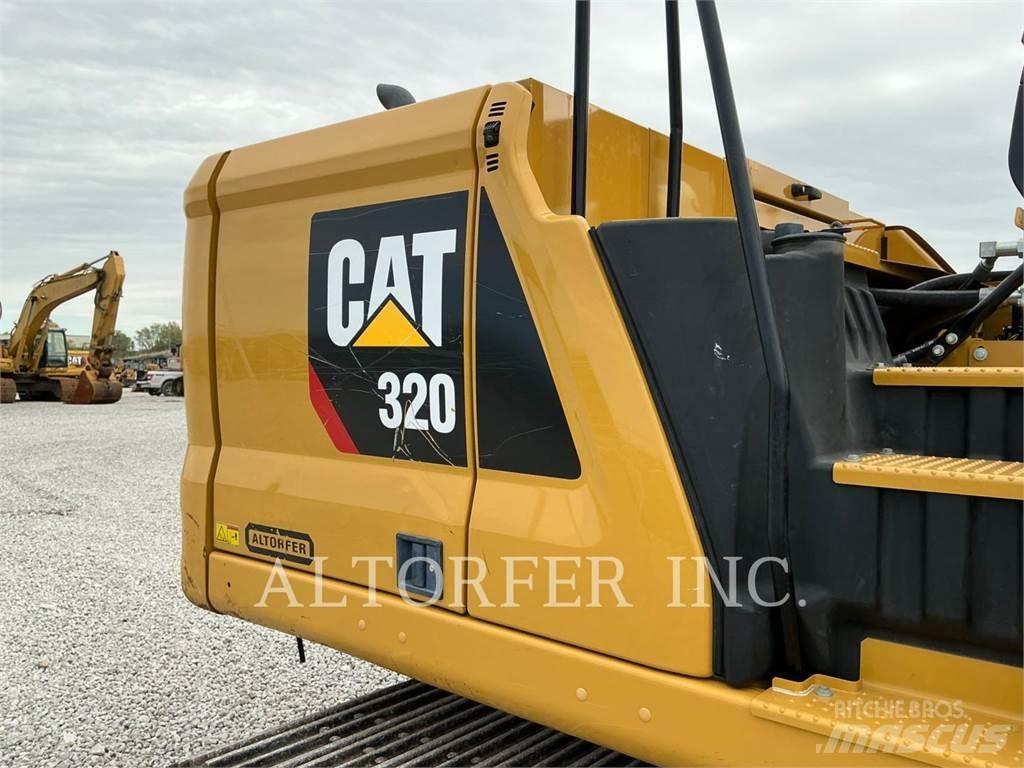 CAT 32007 Pásová rýpadla