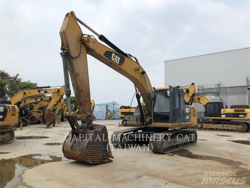 CAT 320D2 Pásová rýpadla