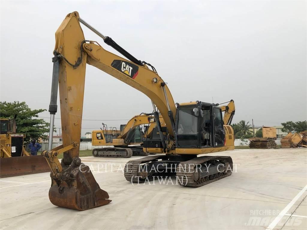 CAT 320D2 Pásová rýpadla
