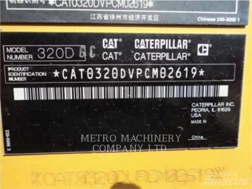 CAT 320DGC Pásová rýpadla