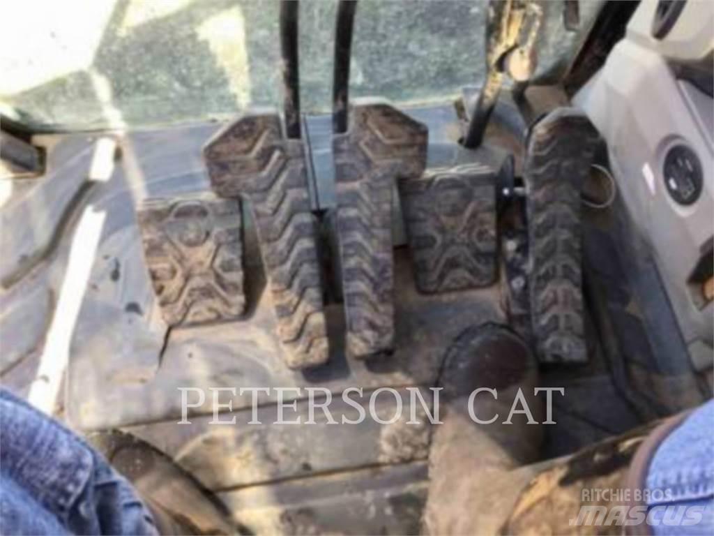 CAT 320F Pásová rýpadla