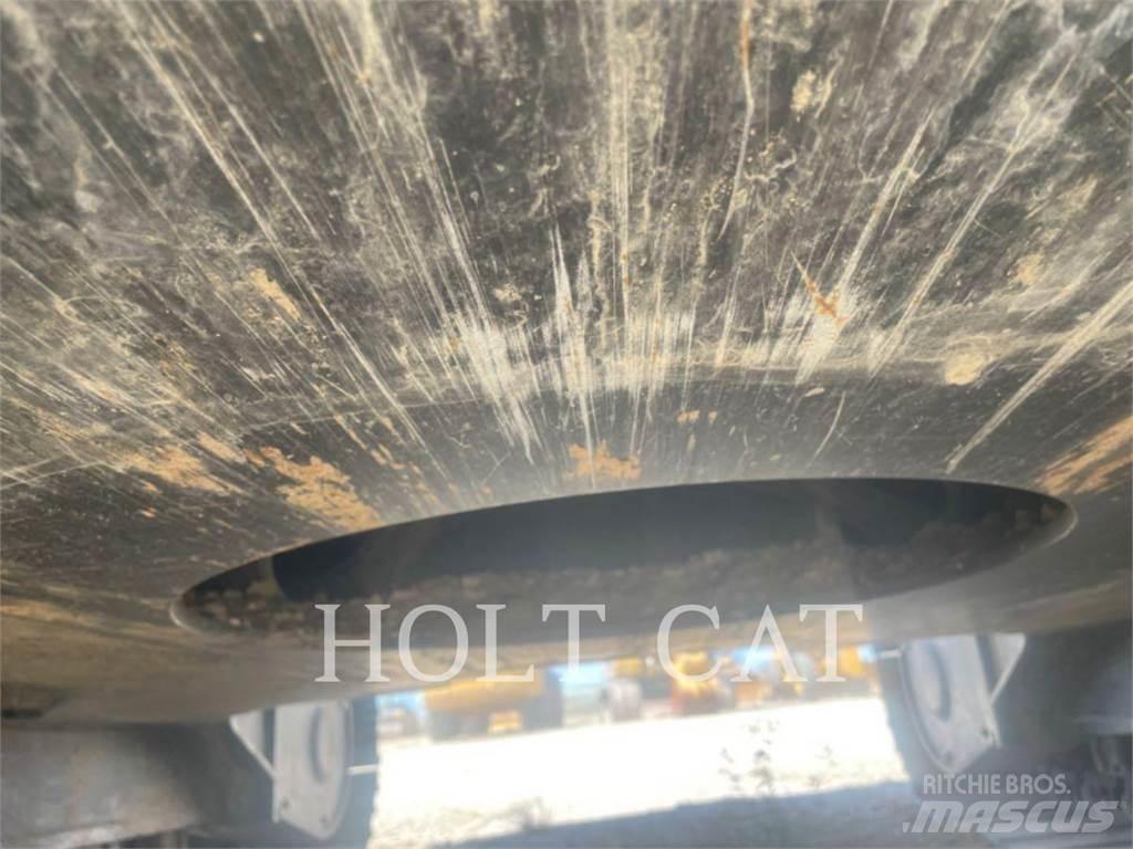 CAT 320GC Pásová rýpadla