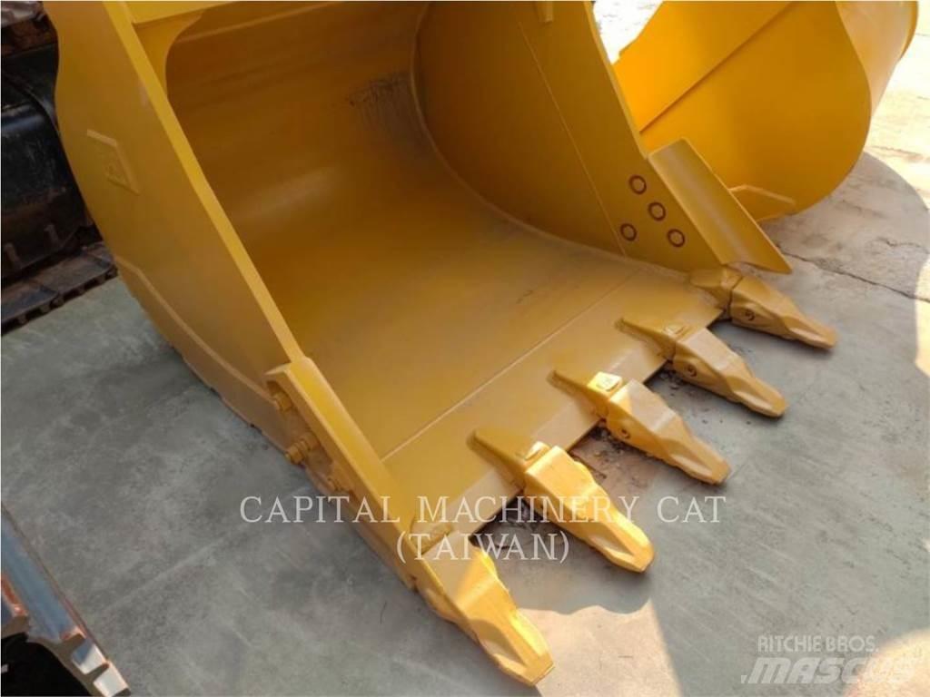 CAT 323 Lopaty