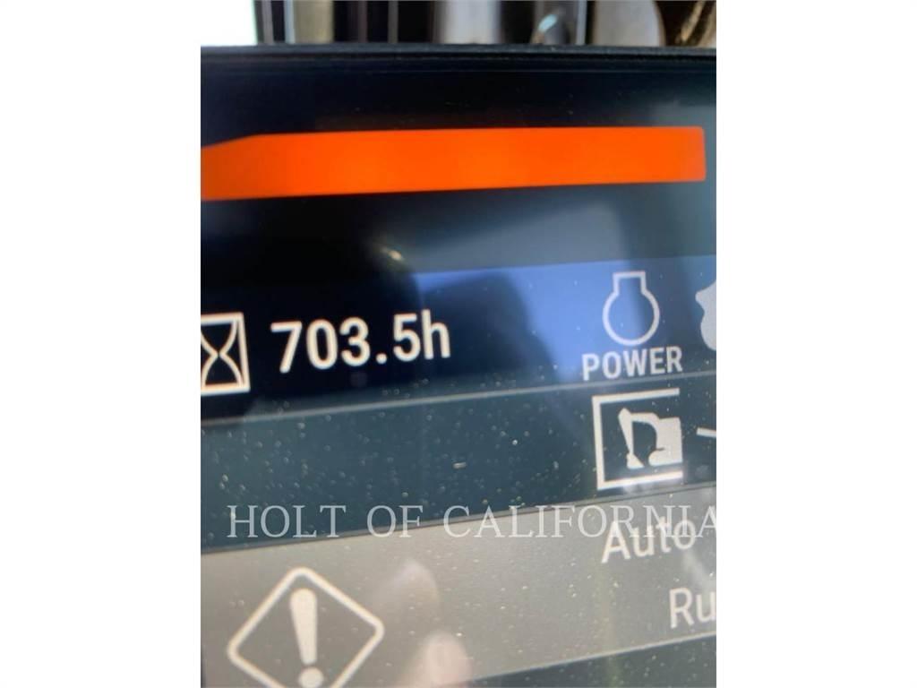 CAT 323 Pásová rýpadla