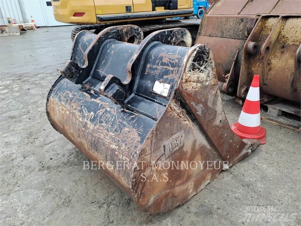 CAT 323 Pásová rýpadla
