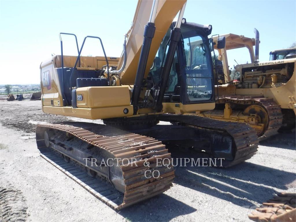 CAT 323 Pásová rýpadla