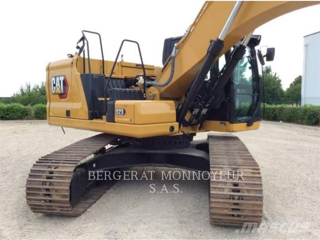CAT 323 Pásová rýpadla