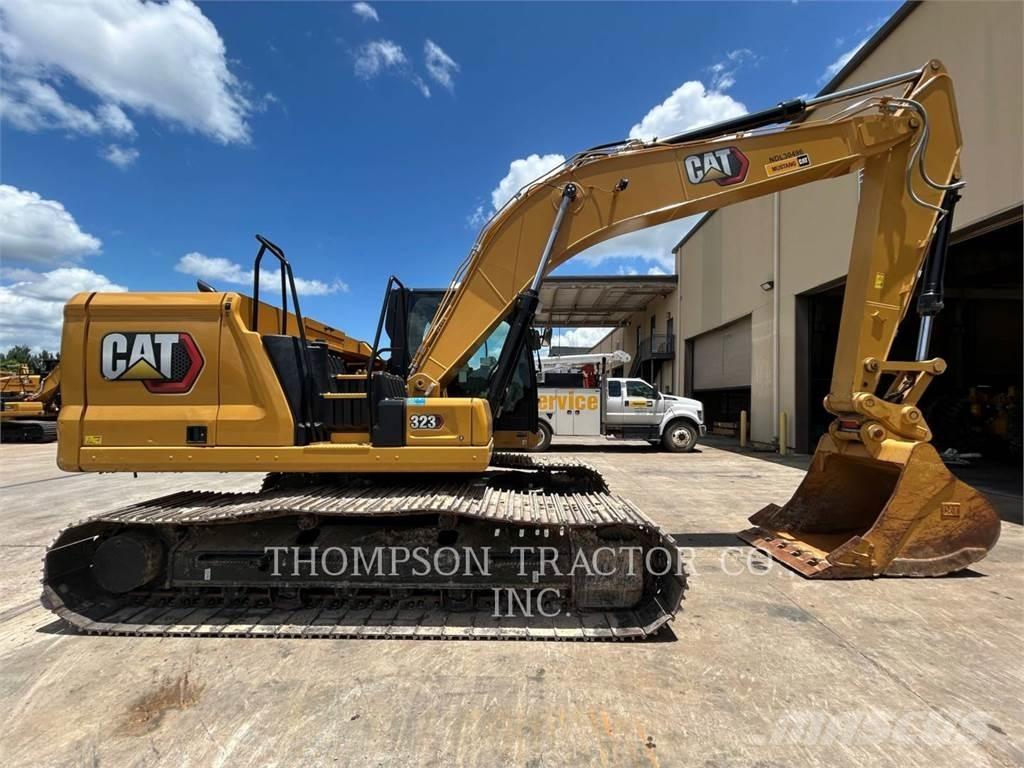 CAT 323 Pásová rýpadla