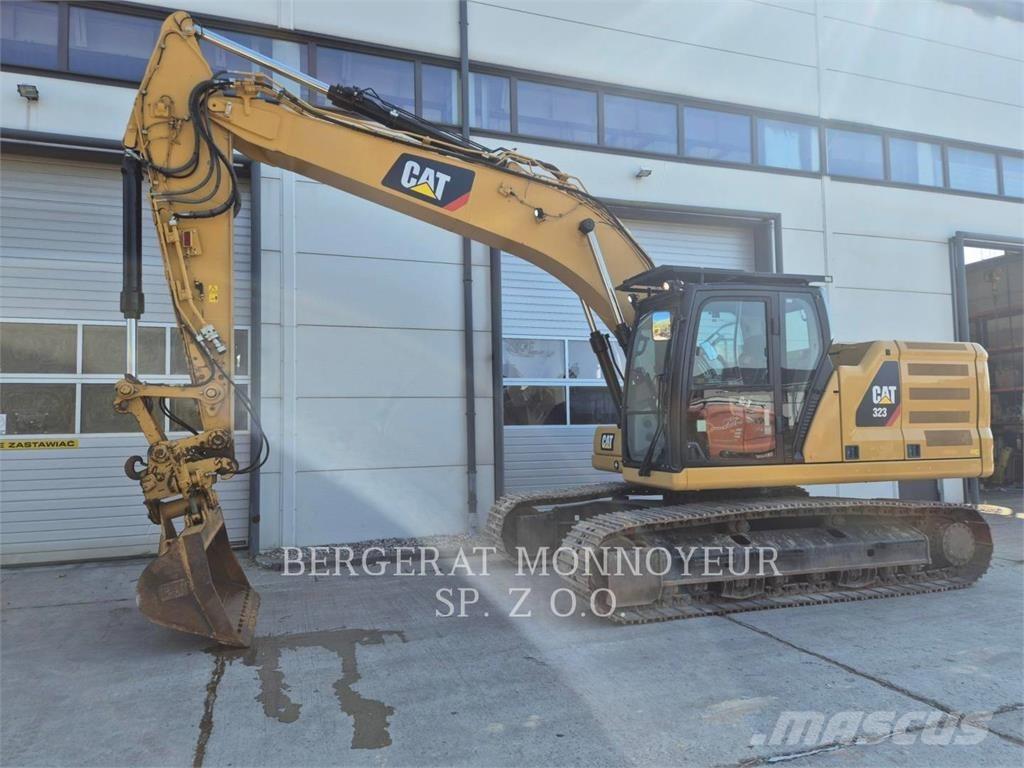CAT 323 Pásová rýpadla
