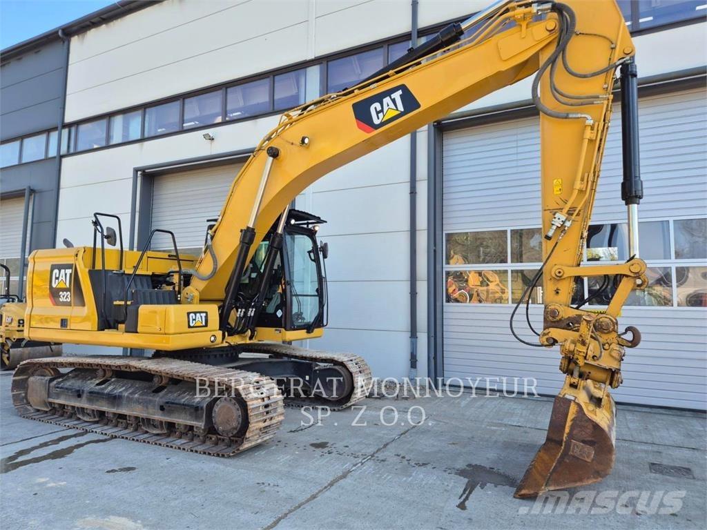 CAT 323 Pásová rýpadla