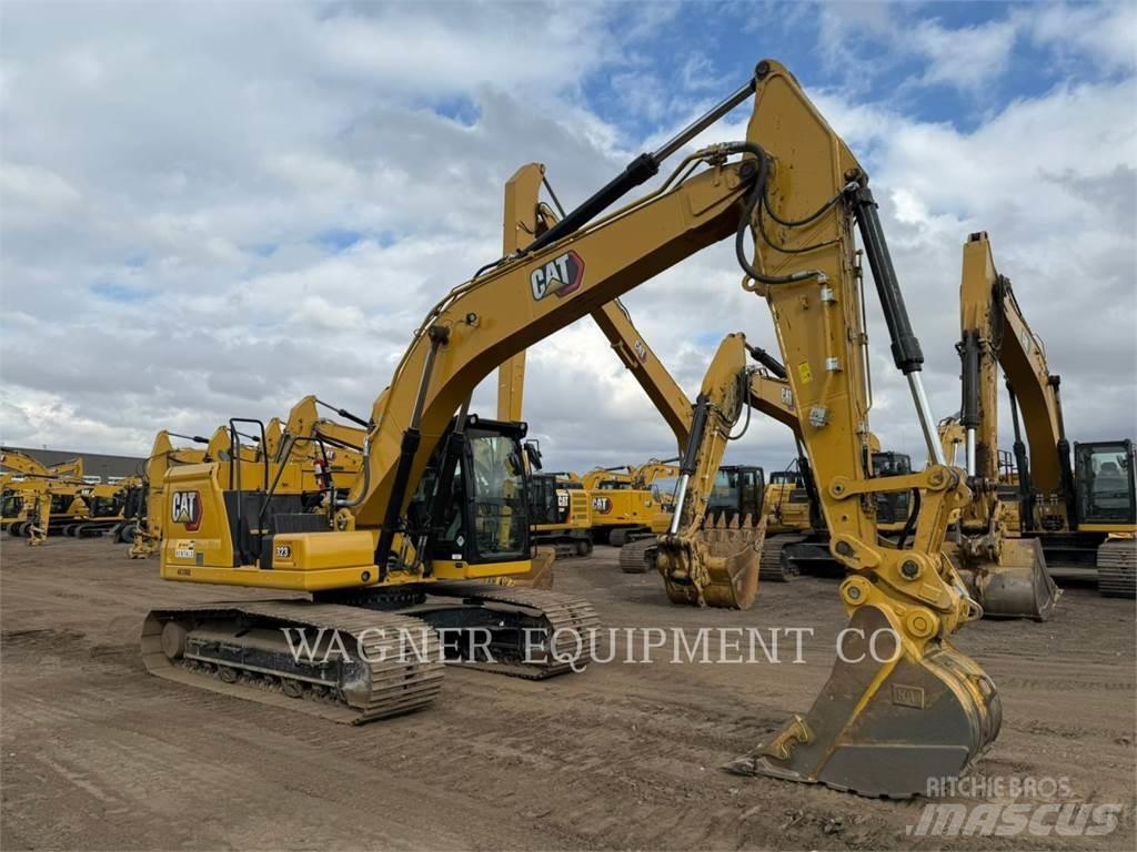 CAT 323 Pásová rýpadla