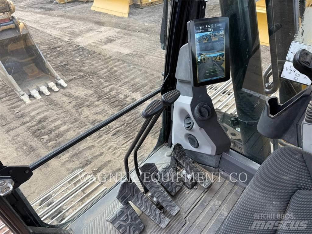 CAT 323 Pásová rýpadla