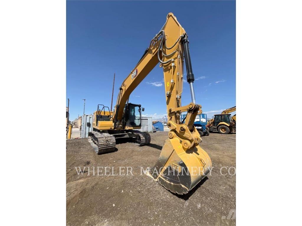 CAT 323 CF Pásová rýpadla