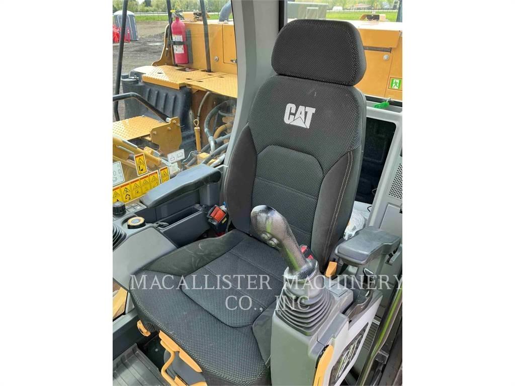 CAT 323 LR Pásová rýpadla