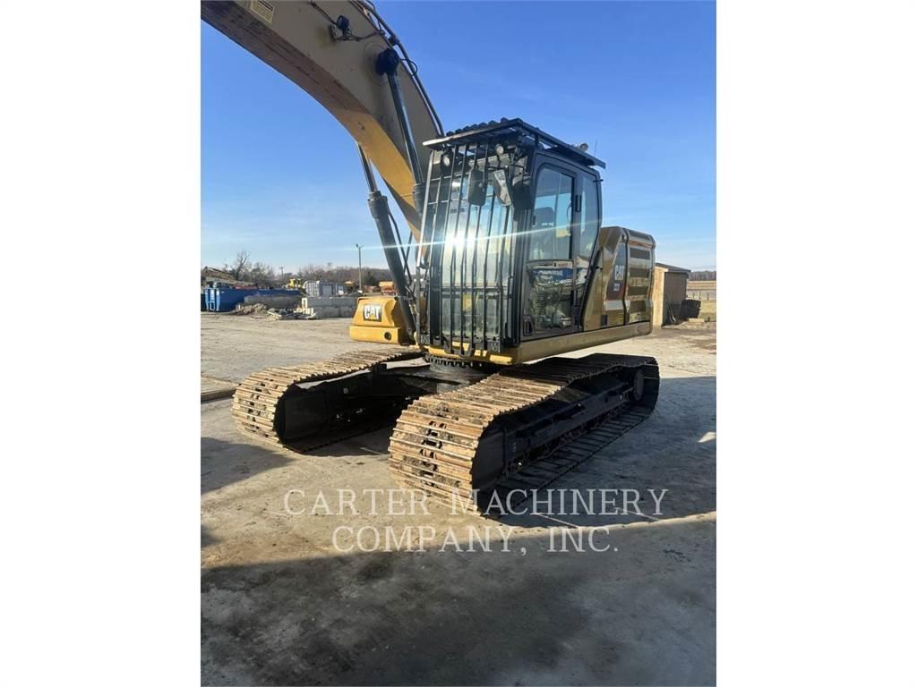 CAT 323 TC Pásová rýpadla