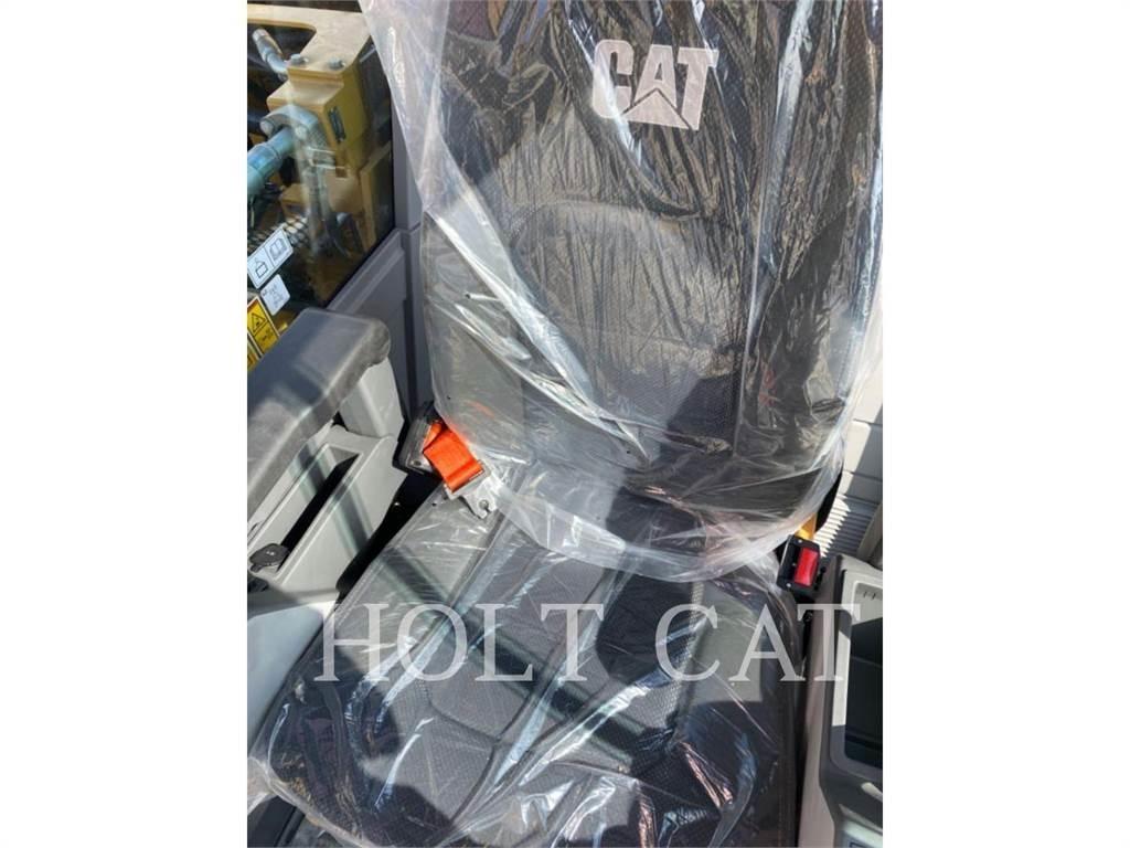 CAT 323 TC Pásová rýpadla