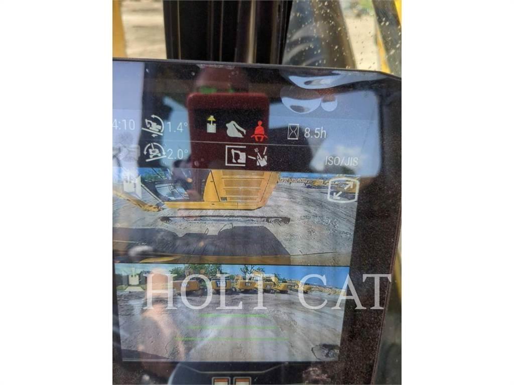 CAT 323 TC Pásová rýpadla
